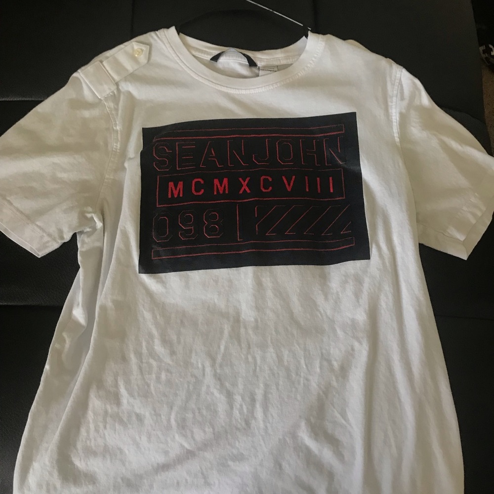 Sean John shirt